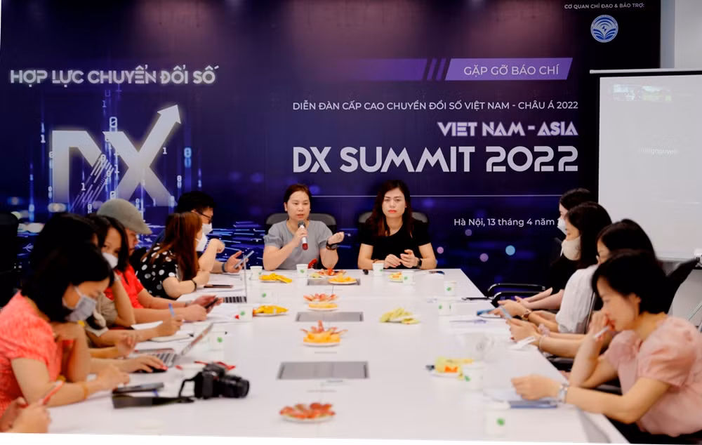 Họp báo giới thiệu Diễn đàn Cấp cao Chuyển đổi số Việt Nam - châu Á 2022.