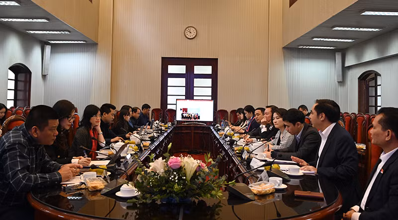 Tọa đàm trực tuyến “Phát triển thị trường lao động hiện đại tới năm 2030, tầm nhìn 2045” -0