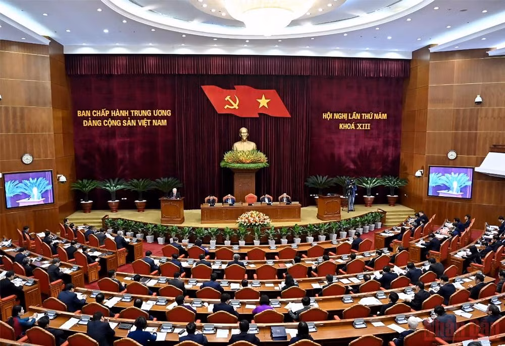Hình ảnh khai mạc Hội nghị lần thứ 5 Ban Chấp hành Trung ương Đảng Cộng sản Việt Nam khóa XIII