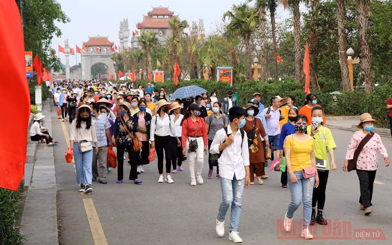 Tổ chức trọng thể Lễ Dâng hương tưởng niệm các Vua Hùng -0