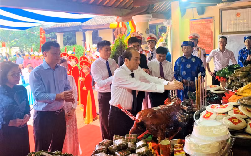 Tổ chức trọng thể Lễ Dâng hương tưởng niệm các Vua Hùng -0