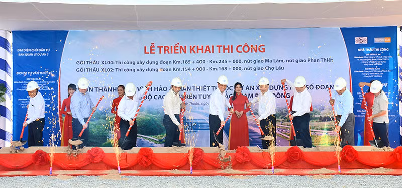 Triển khai thi công xây dựng đường cao tốc bắc-nam đoạn Vĩnh Hảo - Phan Thiết -0