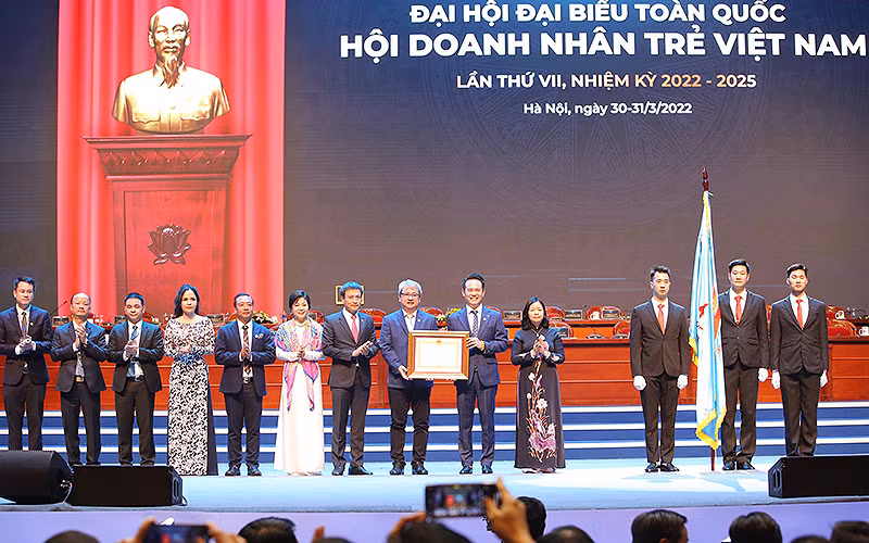Cộng đồng Doanh nhân trẻ Việt Nam “Tiên phong đổi mới - Kiến tạo giá trị” -0