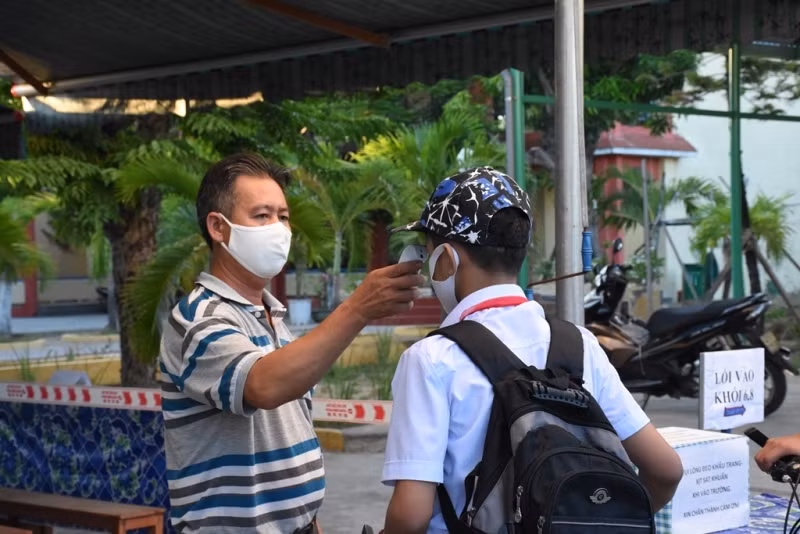 Học sinh Đà Nẵng bước vào năm học mới -0