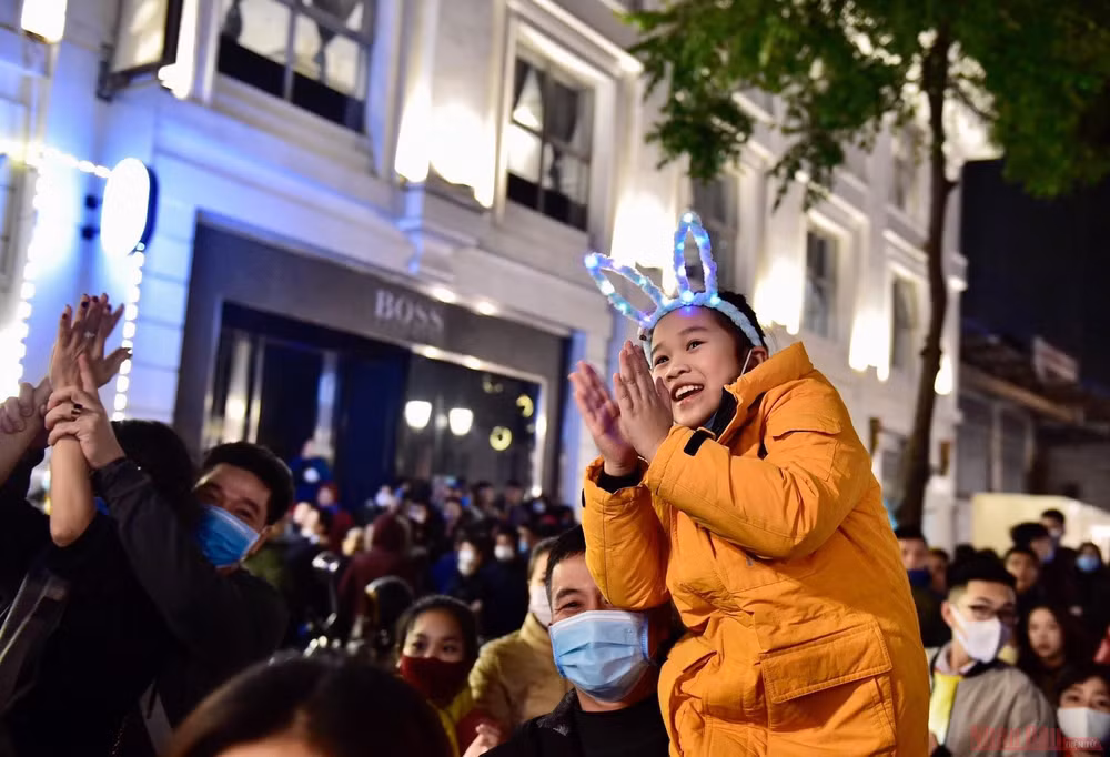 Hân hoan chào đón năm mới 2021 -0