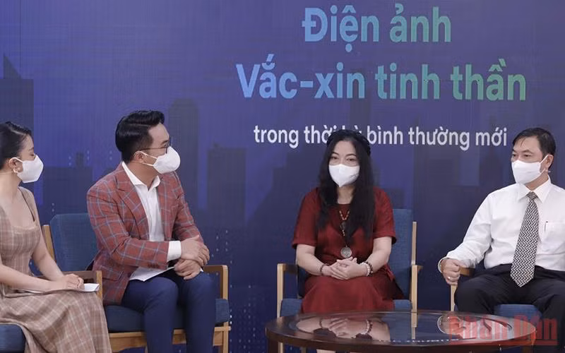 Các đại biểu trao đổi ý kiến tại buổi hội thảo.