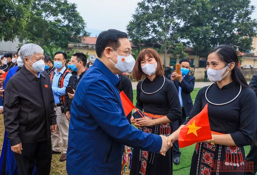 Ấm áp niềm vui trong Ngày hội Đại Đoàn kết toàn dân -0