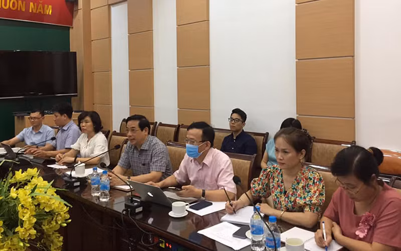 Các chuyên gia hội chẩn ngày 29-7.