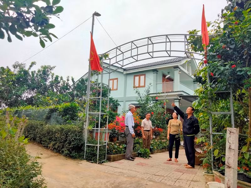 Một góc cụm dân cư “sáng - xanh - sạch - đẹp” thôn Cừa Lĩnh, xã Đức Lĩnh, Vũ Quang (Hà Tĩnh).