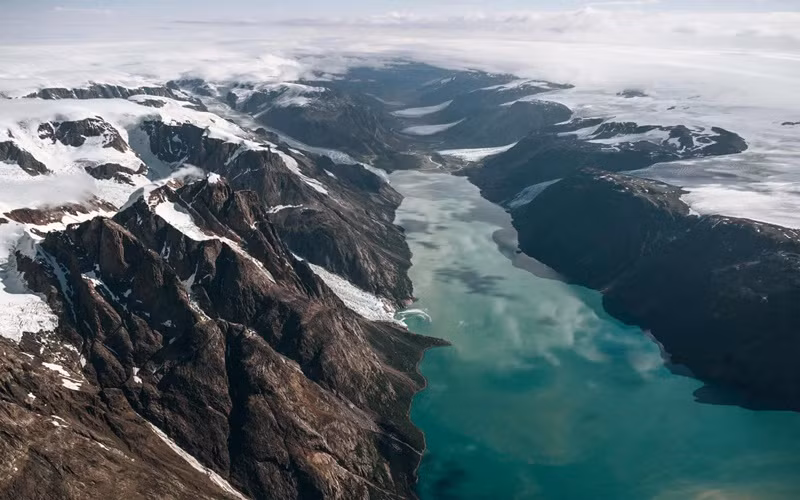 Greenland -0