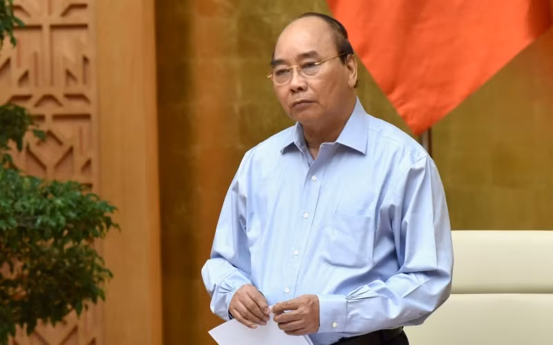 Thủ tướng Nguyễn Xuân Phúc phát biểu tại cuộc họp.