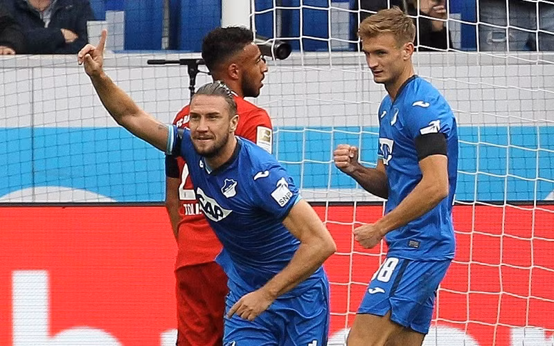 Bayern lần đầu nếm mùi thất bại sau trận thua sốc Hoffenheim -0