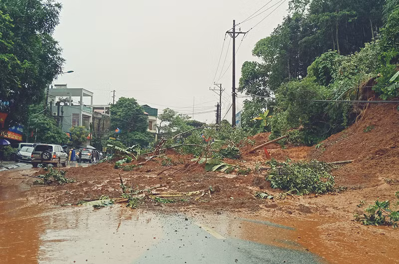 Hà Giang thiệt hại lớn do mưa to và sạt lở đất -0