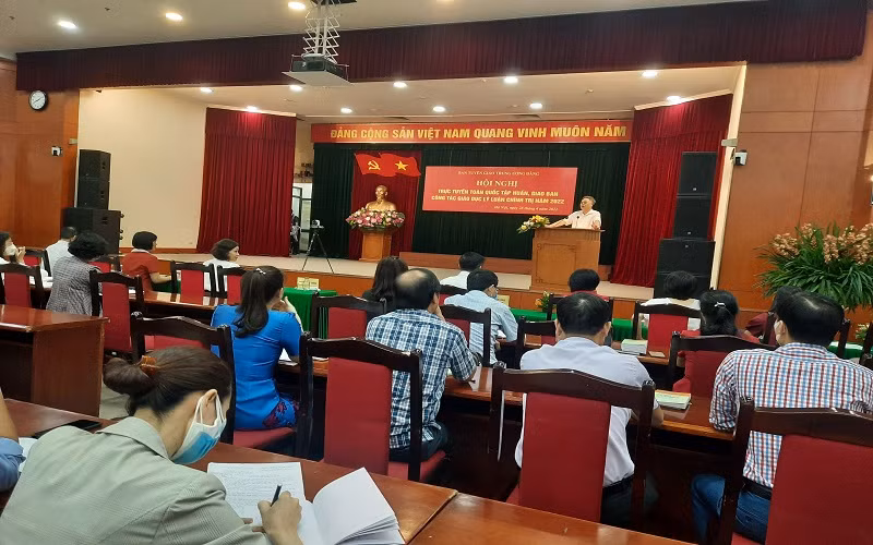 Quang cảnh hội nghị.