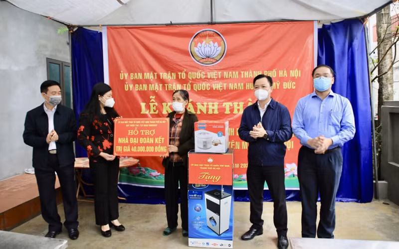 Hà Nội khánh thành 15 nhà Đại đoàn kết tặng người nghèo -0