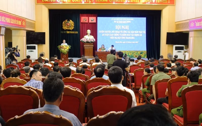 Toàn cảnh Hội nghị.