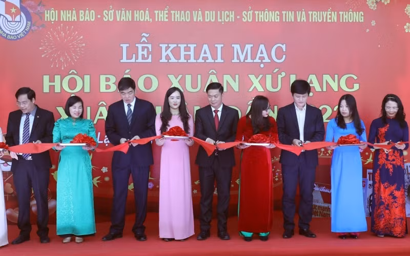 Khai mạc Hội Báo xuân xứ Lạng năm 2022.