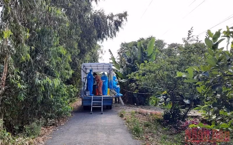 Tháp Mười: Sáng tạo xe hỗ trợ lấy mẫu xét nghiệm lưu động -0