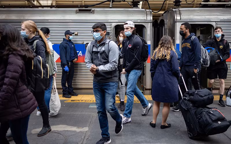 Ga tàu 30th Street Station ở TP Philadelphia, bang Pennsylvania, ngày 18/4. (Ảnh: Reuters)