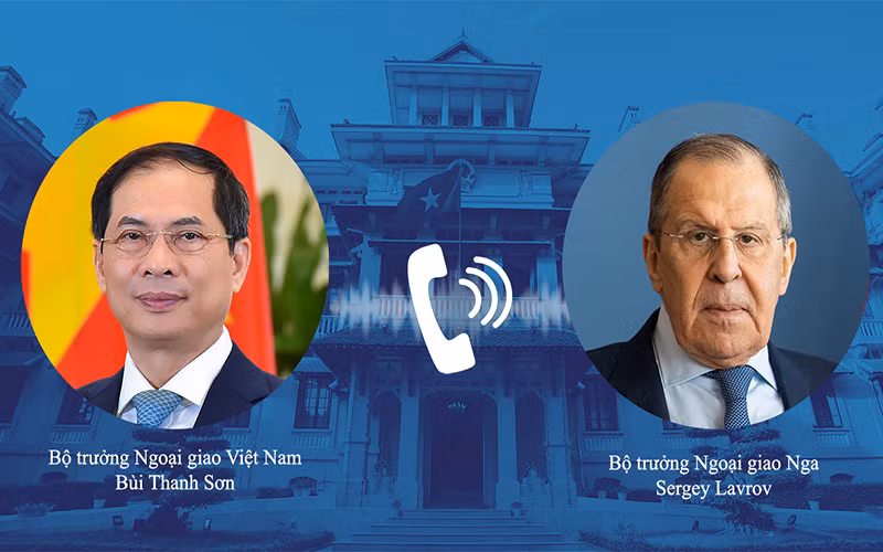 Bộ trưởng Ngoại giao Bùi Thanh Sơn và Bộ trưởng Ngoại giao Liên bang Nga Sergey Lavrov. (Ảnh: Bộ Ngoại giao)