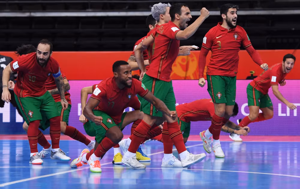 Đội tuyển futsal Bồ Đào Nha tiến vào trận chung kết gặp Argentina. (Ảnh: FIFA)