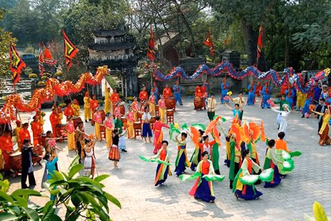 Một lễ hội tại vùng nông thôn đồng bằng Bắc Bộ.