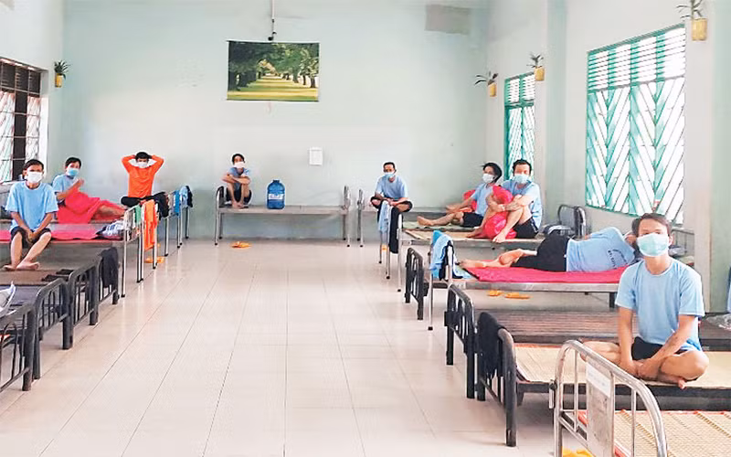 Người lang thang, cơ nhỡ ở TP Hồ Chí Minh được chăm sóc tại cơ sở Bảo trợ xã hội Bình Ðức (tỉnh Bình Phước). 
