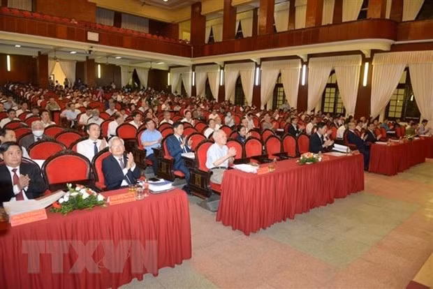 Hội thảo khoa học “Chủ tịch Hồ Chí Minh với sự nghiệp đổi mới, phát triển và bảo vệ Tổ quốc”