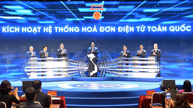 Thủ tướng Chính phủ Phạm Minh Chính dự Lễ công bố Hệ thống hóa đơn điện tử toàn quốc vào ngày 21/4/2022.