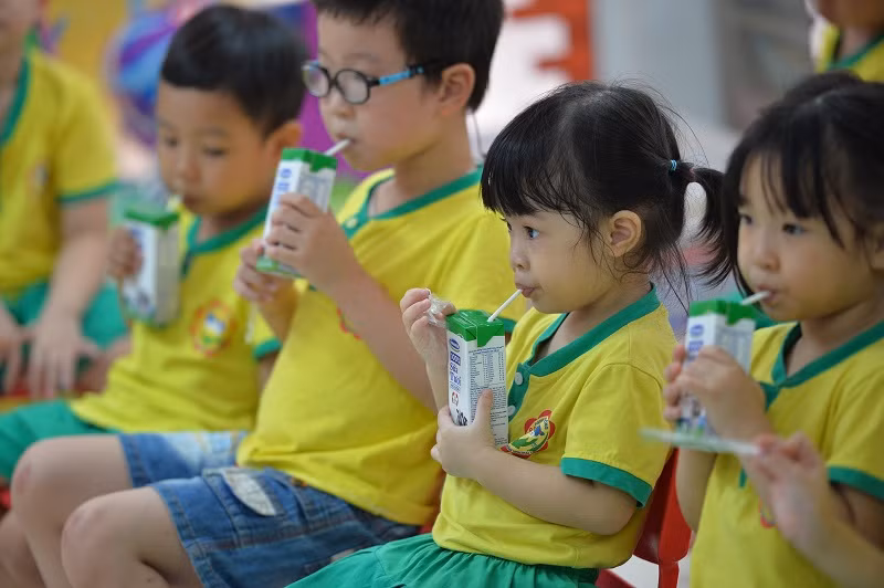 Sữa học đường đến trường cùng trẻ trong năm học mới