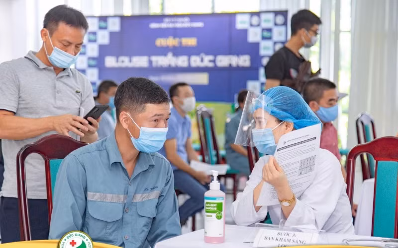 TP Hà Nội đang đẩy nhanh tiến độ tiêm vaccine cho người dân.