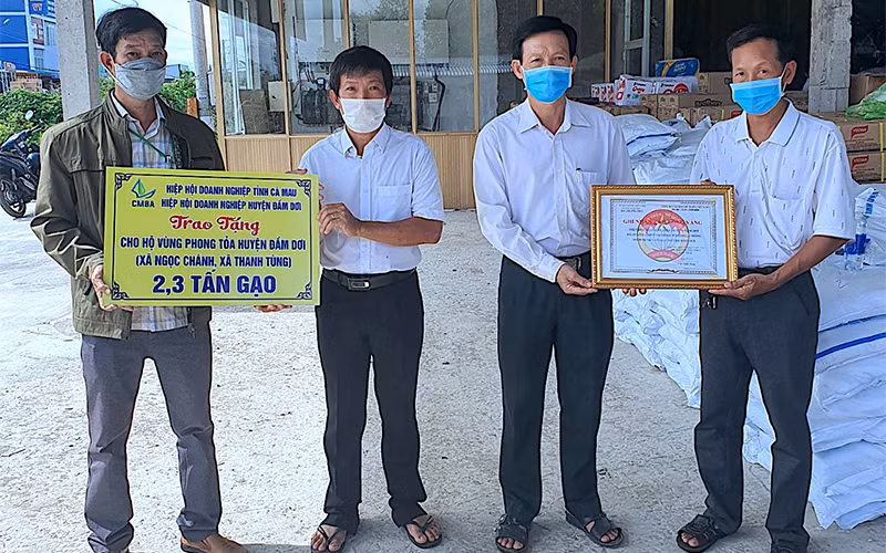 Doanh nghiệp Cà Mau chung tay&nbsp;phòng, chống dịch Covid-19 -0