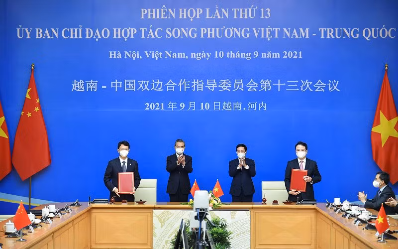 Trung Quốc viện trợ thêm 3 triệu liều vaccine cho Việt Nam trong năm nay -0