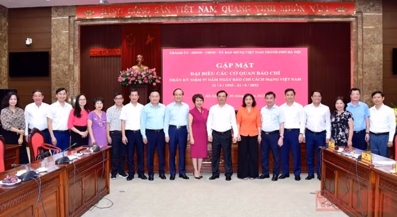 Hà Nội sẽ chủ động cung cấp và cởi mở đón nhận thông tin từ báo chí -0