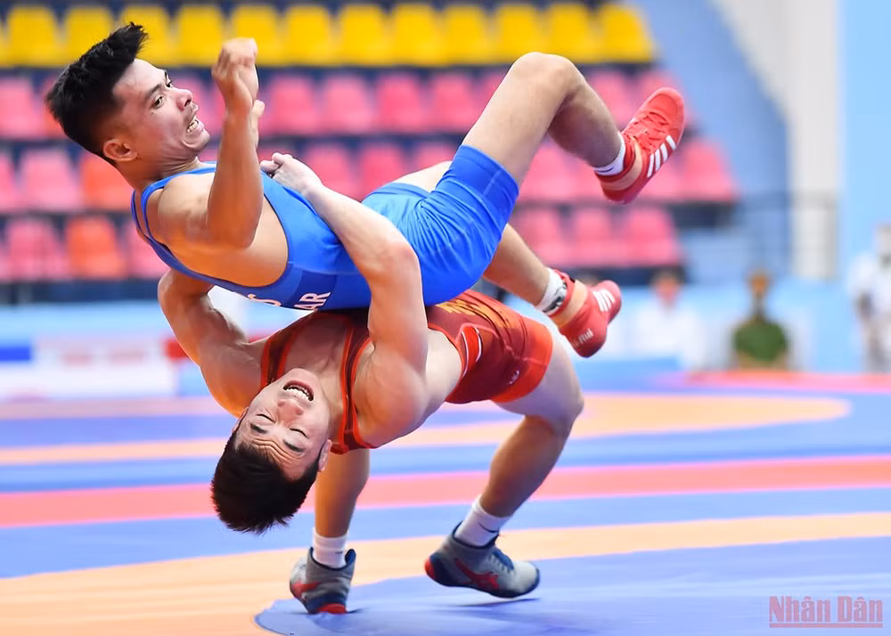 Đội tuyển vật Việt Nam chiến thắng áp đảo tại SEA Games 31 -1