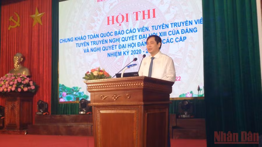 Ông Phan Xuân Thủy, Phó Trưởng Ban Tuyên giáo Trung ương, Phó Trưởng Ban Chỉ đạo, Trưởng Ban Tổ chức Hội thi phát biểu khai mạc Hội thi. 
