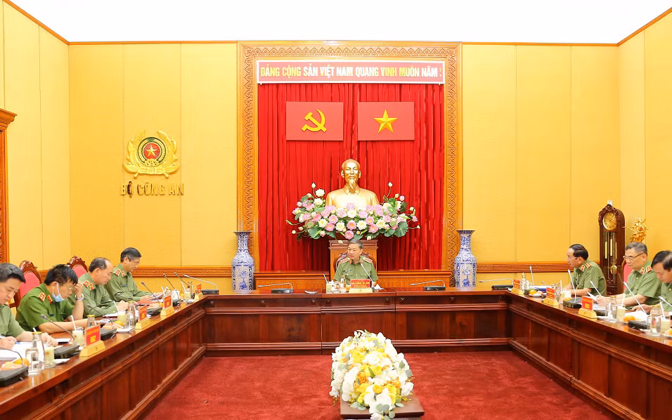 Bộ trưởng Tô Lâm chủ trì buổi làm việc. Ảnh: bocongan.gov.vn