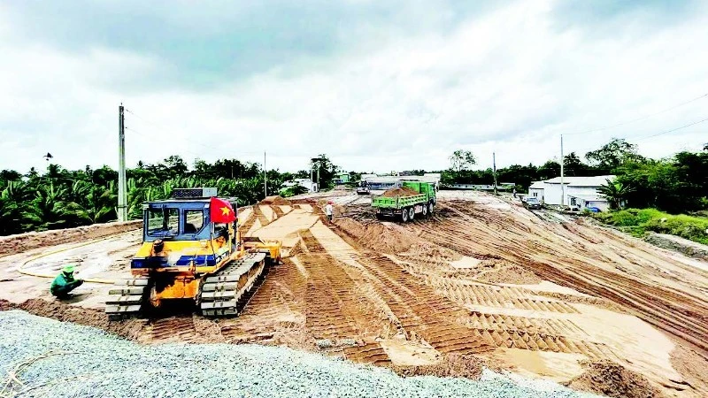 Cao tốc Cần Thơ-Cà Mau: Đẩy nhanh tiến độ để thông xe trước cuối năm 2025