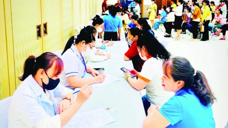 Tháng Công Nhân TP.HCM: Đổi Mới Sáng Tạo, Nâng Cao Năng Suất Lao Động