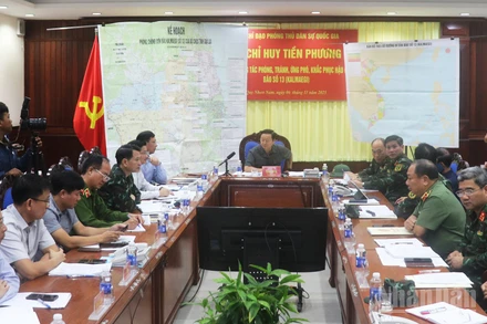 Quang cảnh cuộc họp.