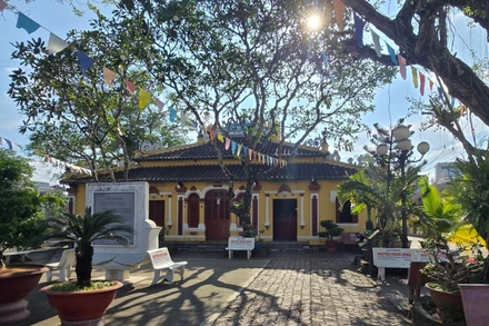 Một góc đình Bình Thủy.