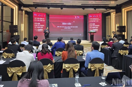 Buổi họp báo công bố Báo cáo tổng hợp Diễn đàn Kinh tế tư nhân Việt Nam 2025.