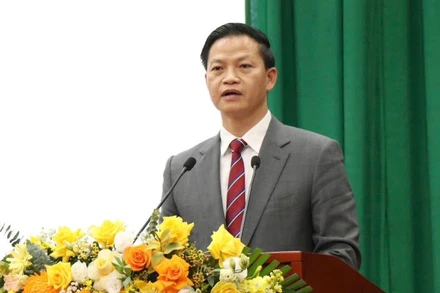 Đồng chí Vương Quốc Tuấn phát biểu nhận nhiệm vụ. (Ảnh: LƯU TRUNG)