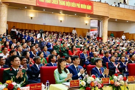 [Video] Đại hội đại biểu Đảng bộ tỉnh Điện Biên lần thứ XV tiến hành phiên trù bị