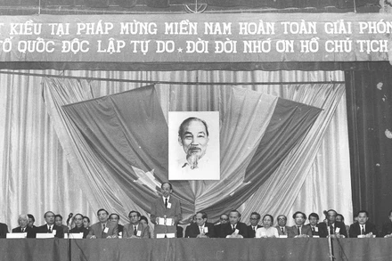 Kiều bào tại Pháp luôn tự hào về đất nước Việt Nam anh hùng