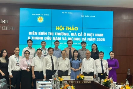Hội thảo "Diễn biến thị trường, giá cả ở Việt Nam 6 tháng đầu năm và dự báo cả năm 2025”.