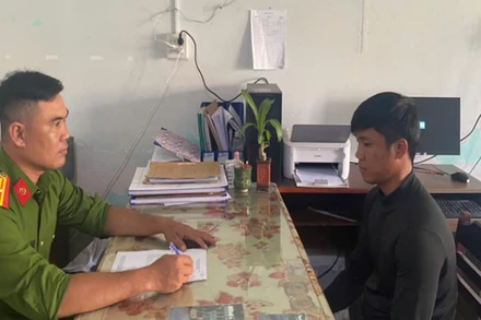 Đối tượng Lộc tại cơ quan công an.