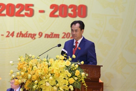 Đồng chí Trịnh Việt Hùng, Uỷ viên dự khuyết Trung ương Đảng, Bí thư Tỉnh ủy Thái Nguyên phát biểu tại đại hội. (Ảnh: TUẤN SƠN)