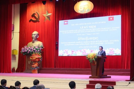 Học viện Chính trị quốc gia Hồ Chí Minh kỷ niệm 50 năm Quốc khánh nước Cộng hòa Dân chủ Nhân dân Lào và 105 năm Ngày sinh Chủ tịch Kaysone Phomvihane.