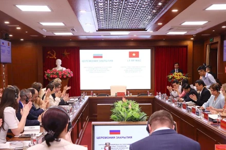 Quang cảnh Lễ bế mạc.